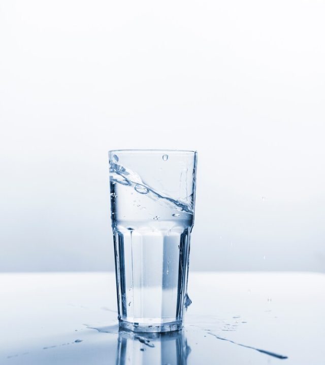 glass-water_23-2148113567 glass-water_23-2148113567